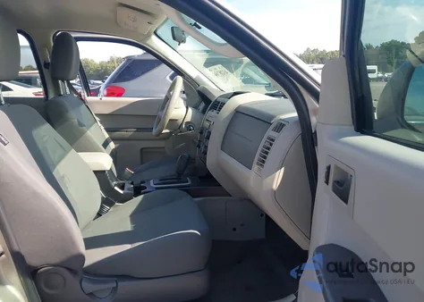 2012 Ford Escape Xls из США, поврежденный, VIN 1FMCU0C73CKC76297